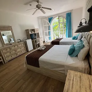 Отель Coco Rio - Mamitas Area