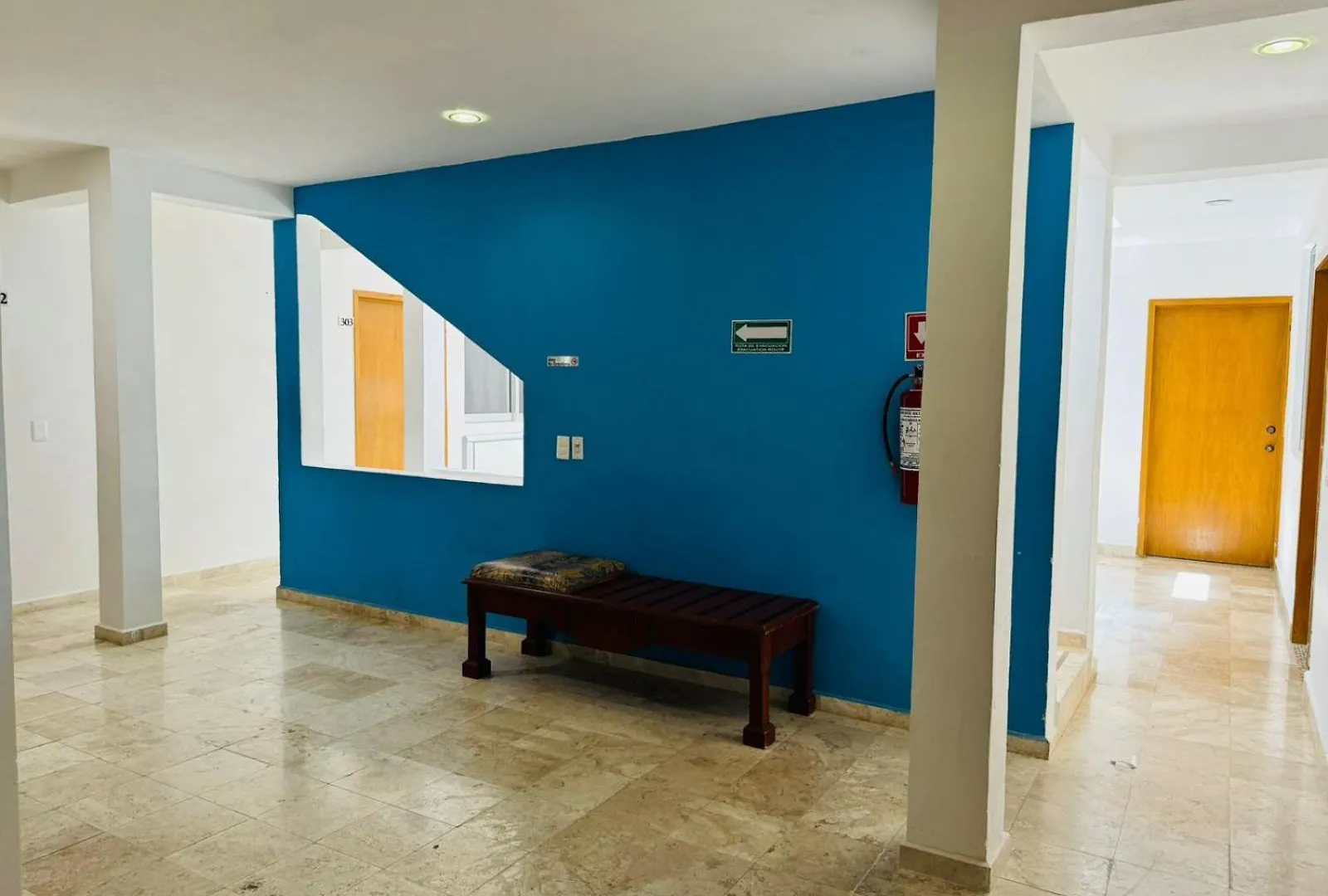Hotel Punta Esmeralda Плая-дель-Кармен 3*,  Мексика