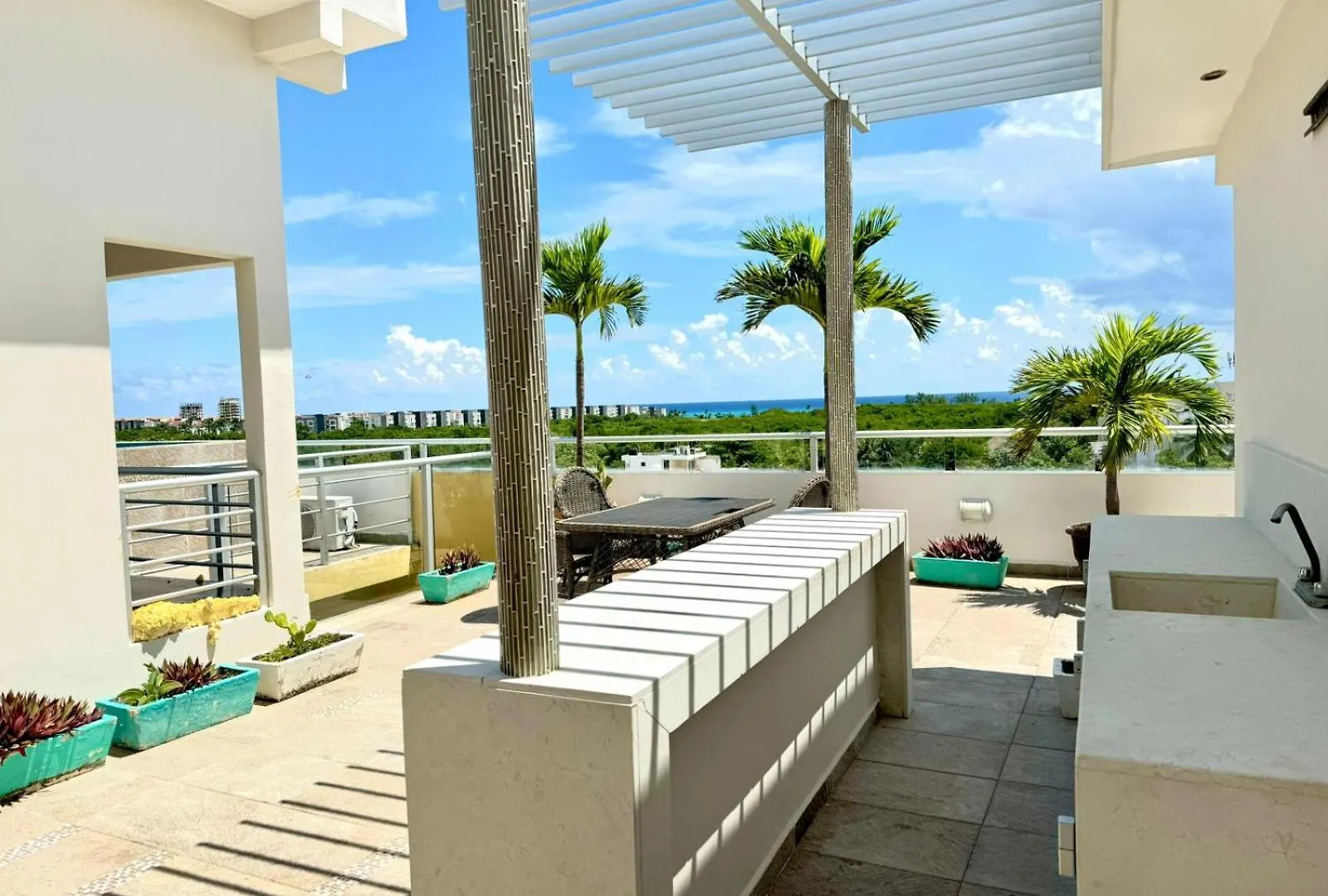 Hotel Punta Esmeralda Плая-дель-Кармен 3*,